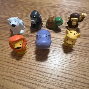 FISHER PRICE LITTLE PEOPLE ZOO LOT ANIMALS Lion, Gorilla, Monkey, Turtle Etc